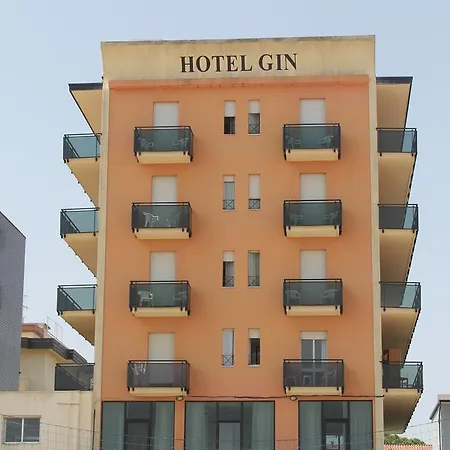 Gin Отель Римини