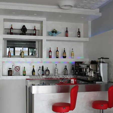 فندق Gin ريميني