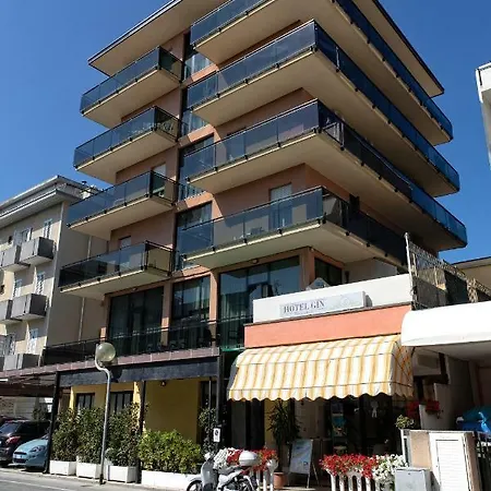 Hotel Gin