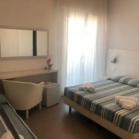 فندق Gin ريميني