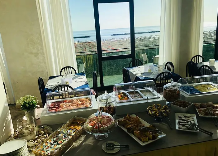 Gin Ξενοδοχείο Ρίμινι