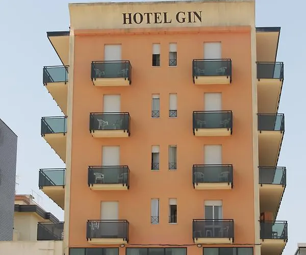 Gin ホテル リミニ